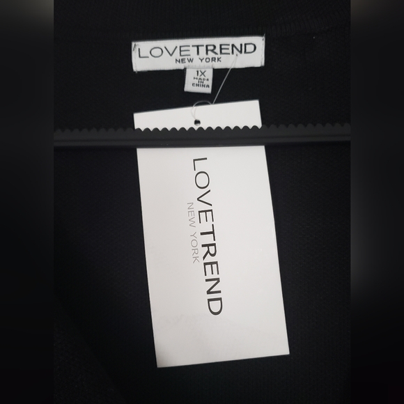 A black Love Trend New York Blazer with Asymmetrical Front Zip - Picture 5 of 7